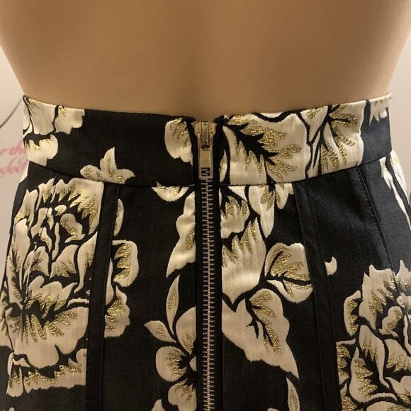 GB Girls Skirt. Size Small 26" Waist. Metallic Tapestry Look. Metallic. B71 - Picture 4 of 7